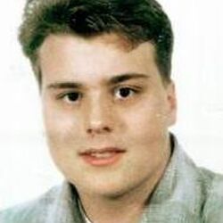 Frédéric  à -: avis de décès