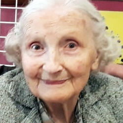 Simone VANOVERSCHELDE -LAEVENS à Mouscron: avis de décès