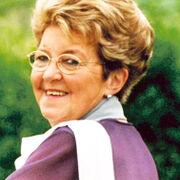 Eliane HOSTE
