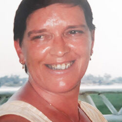 Rose-Marie HASTIR à -: avis de décès