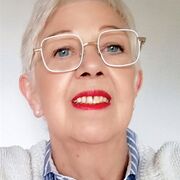 Nadine DAVREUX