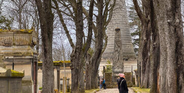 Trois millions de visiteurs chaque année au cimetière du Père-Lachaise à Paris