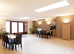 Centre funéraire Charles-Renard : entreprise de pompes funèbres