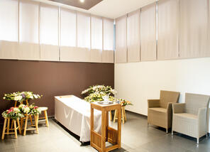 Centre Funéraire Laloux-Chaudoir DELA : entreprise de pompes funèbres