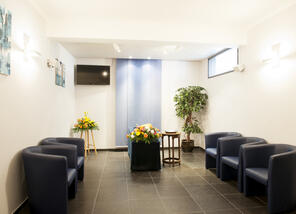 Centre Funéraire Laloux-Chaudoir DELA : entreprise de pompes funèbres