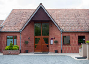 Pompes Funèbres Leroy : entreprise de pompes funèbres